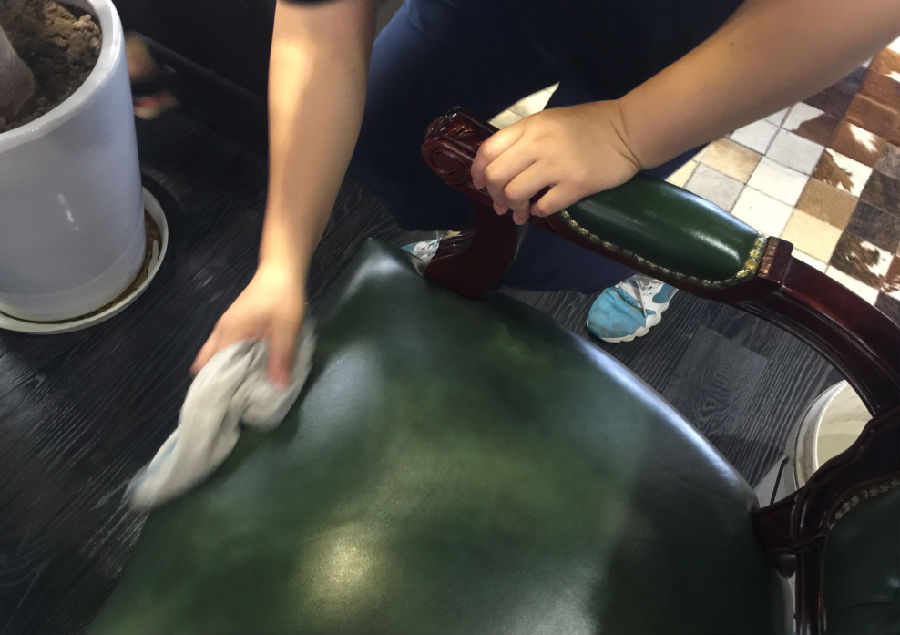 荷塘区家具清洗案例